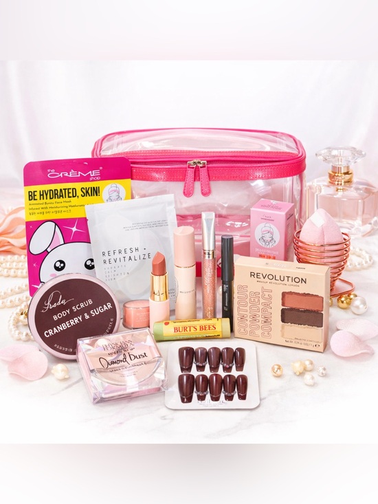 The Creme Shop Other - Women’s Press-On Nail Set with Pink Clear Cosmetic Bag